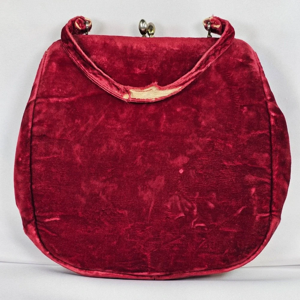 Vintage 40s Red Velvet‎ Kiss Lock Handbag Evening Bag Top Handle Red Distressed